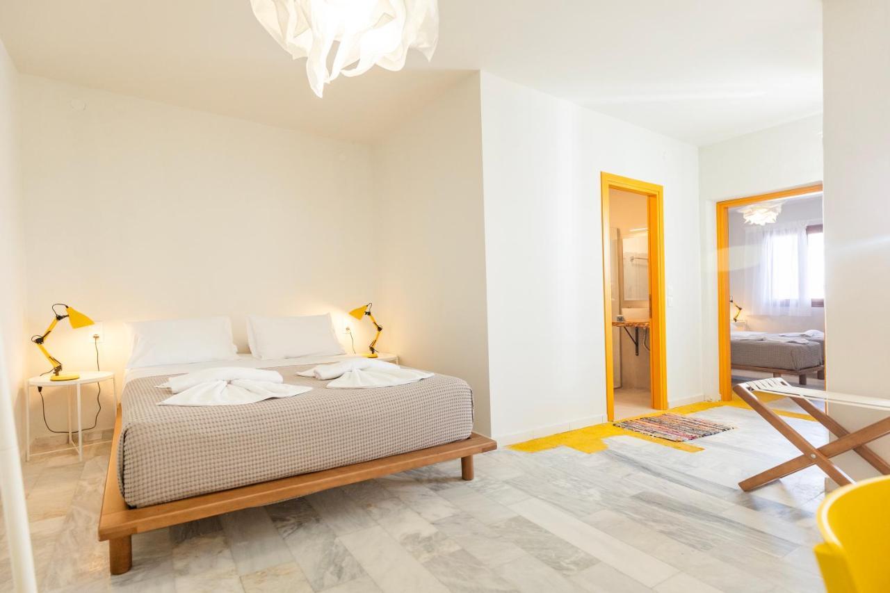 Mondrian Guest House Skiathos stad Exteriör bild