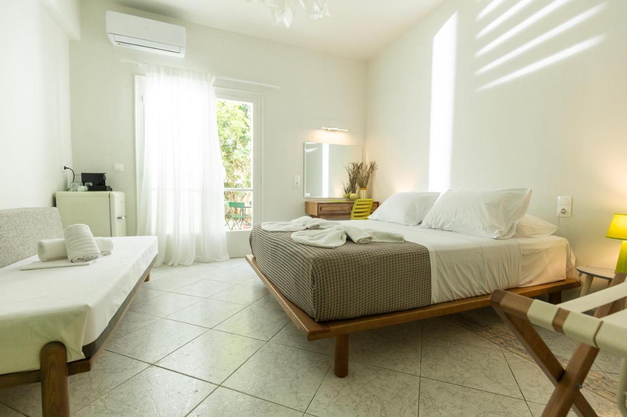 Mondrian Guest House Skiathos stad Exteriör bild